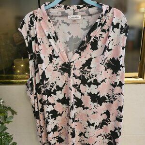 Sleeveless Calvin Klein top